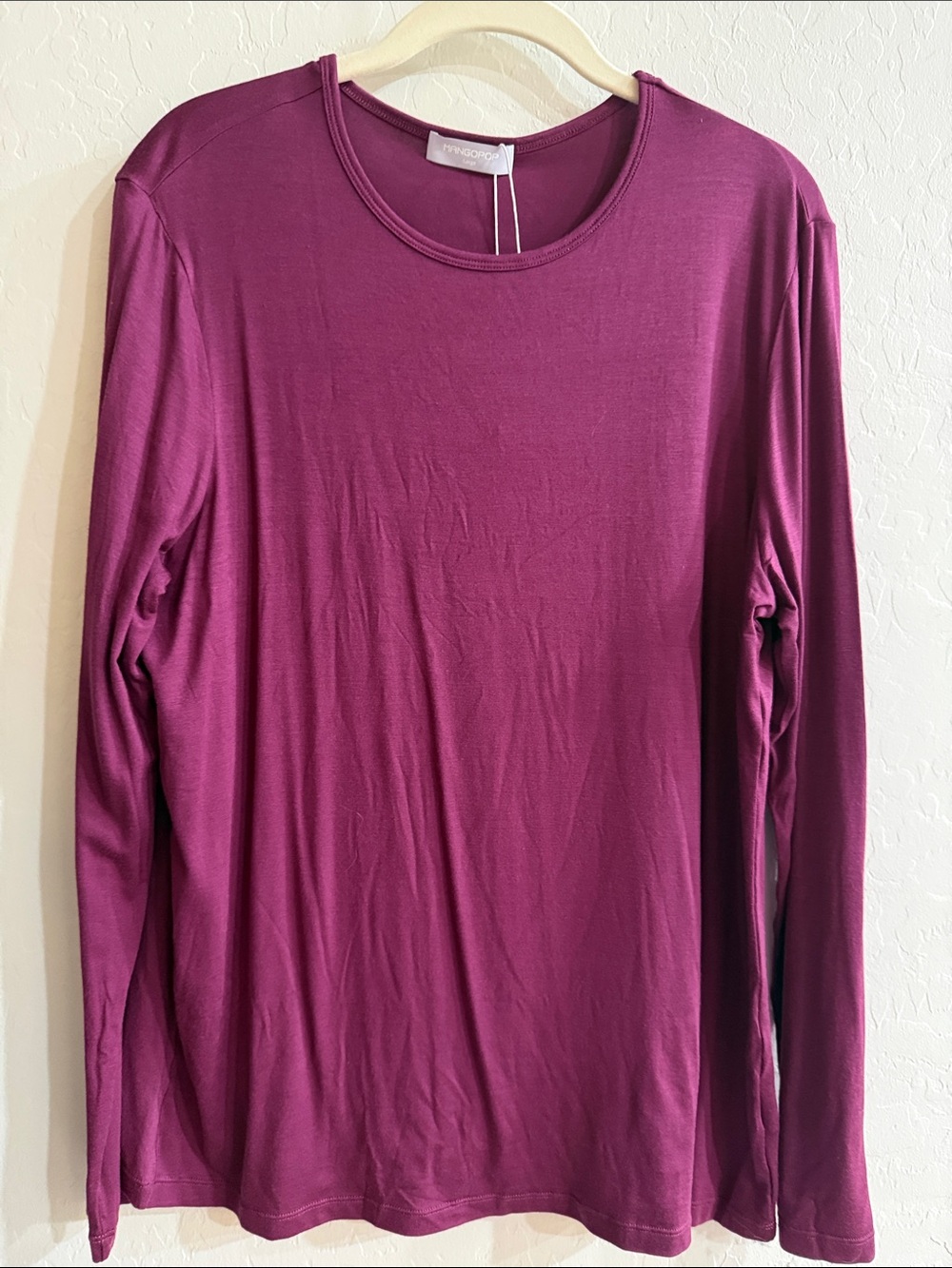 MANGOPOP Long-Sleeve Crewneck Top in Plum/dark purple